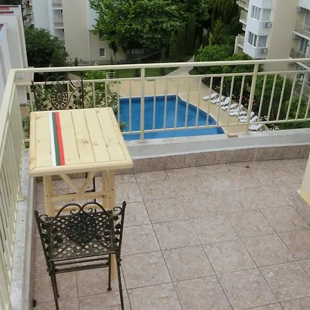Appartement Panoramic Sea View Crown, Pools And Beach, Sveti Vlas