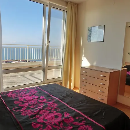 Lägenhet Panoramic Sea View Crown, Pools And Beach, *