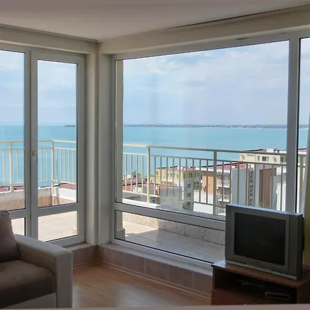 Panoramic Sea View Crown, Pools And Beach, Lägenhet